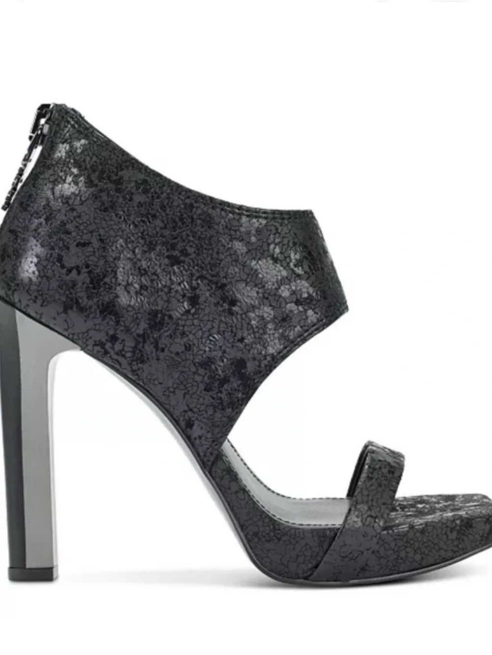 DKNY Dava Sandal  Size 7
